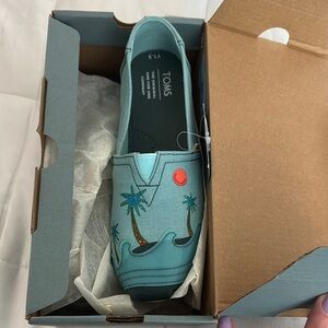 TOMS Blue Palm Tree Slip-On Shoes